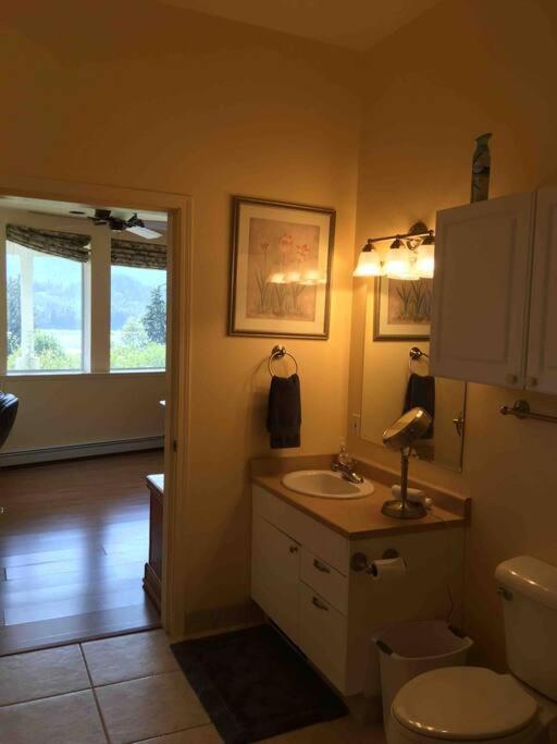 Kelli Creek Cottage - Reduced Price On Tours Juneau Chambre photo