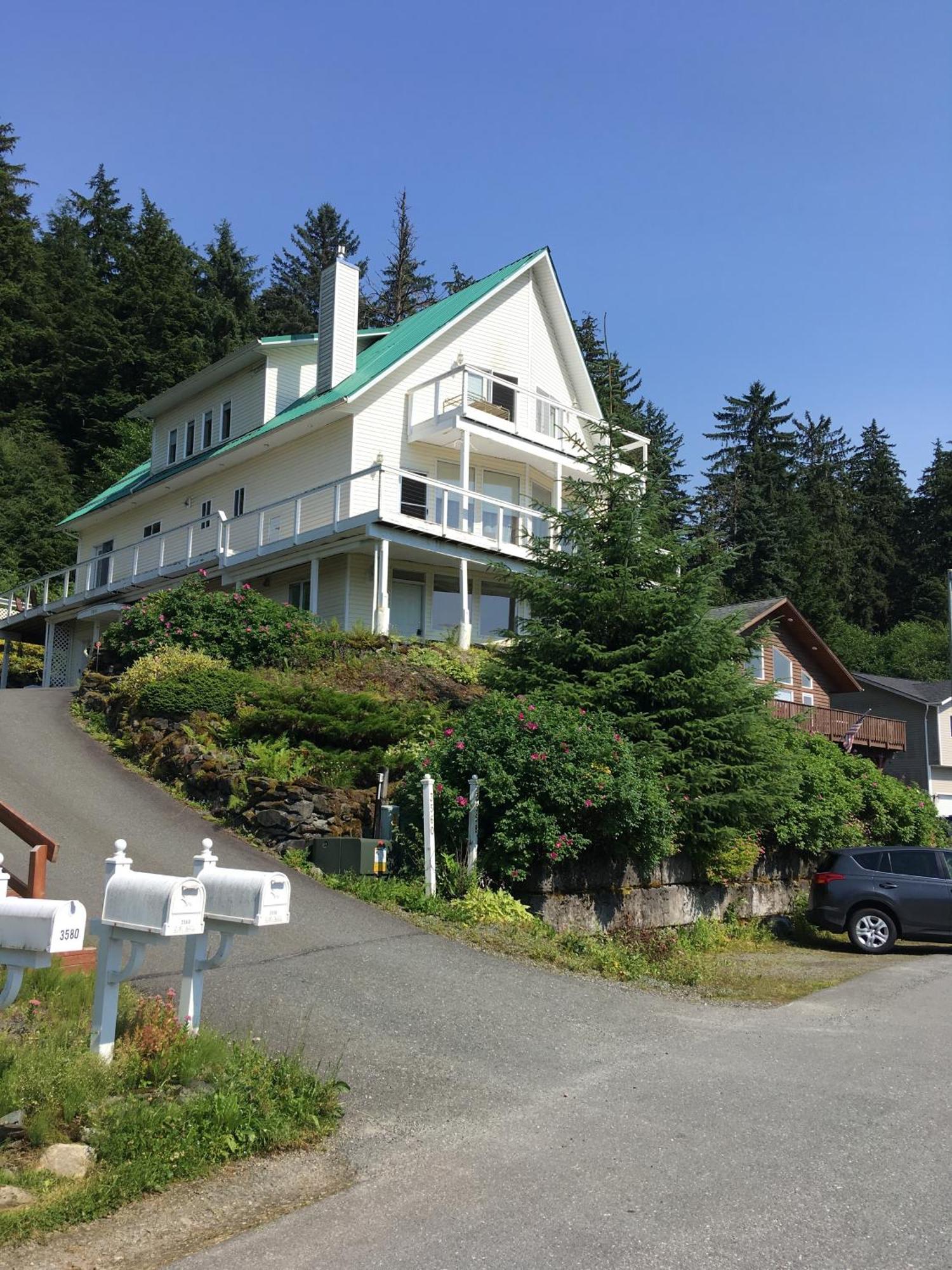 Kelli Creek Cottage - Reduced Price On Tours Juneau Extérieur photo